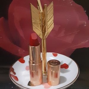 NWOT! 💄Charlotte Tilbury Lipstick